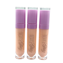 Load image into Gallery viewer, Izzy's Glitz Shine Gloss