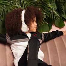Load image into Gallery viewer, Iconic Beats (White) Wireless Headphone for Kids